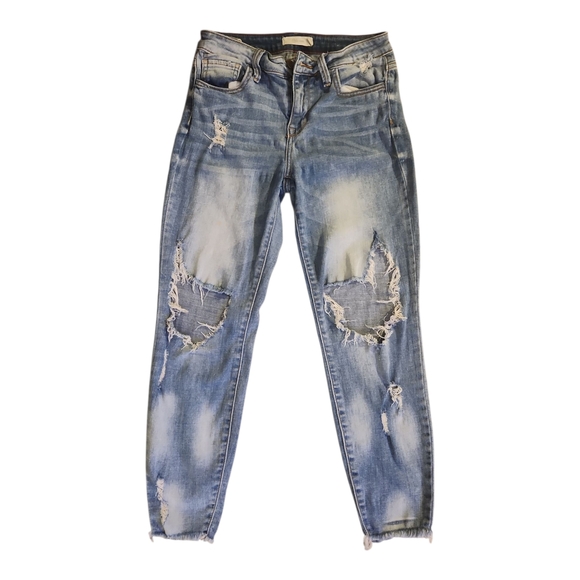 Cello Denim - Cello Light Blue Distressed Cropped Ankle Jeans Size 7